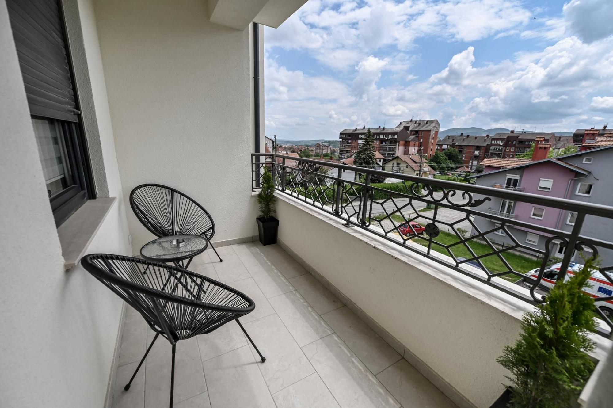 Porto Lux Lägenhet Arandjelovac Exteriör bild